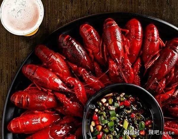 三亚必吃美食_三亚地道美食_三亚美食攻略吃货